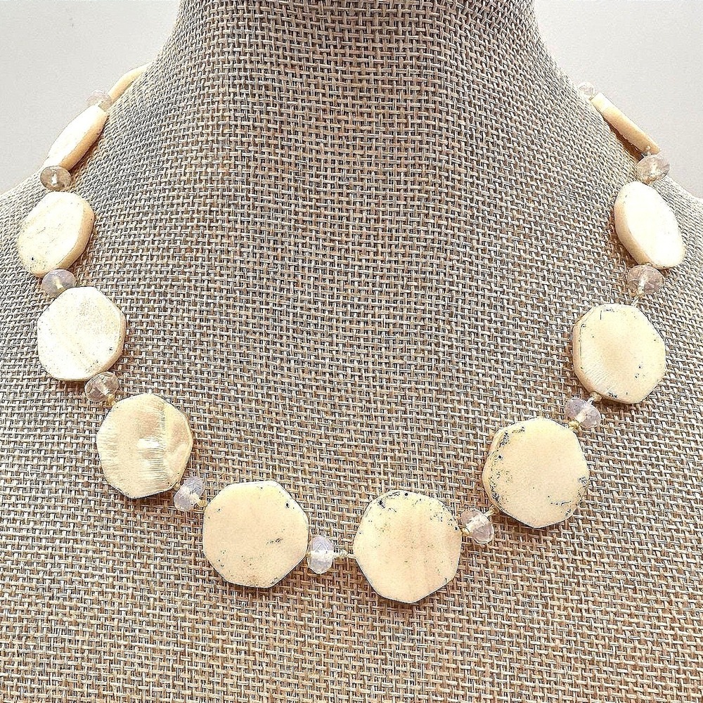 Vintage Cream Shell Strand Necklace Clear Crystal Glass Bead Choker‎ Collar 90s